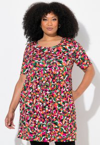 Длинная майка Длинная майка