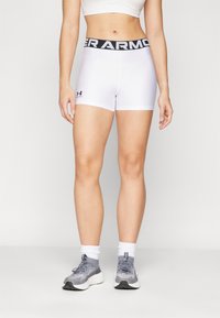 Шорты Шорты