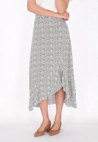 Юбка с воланами