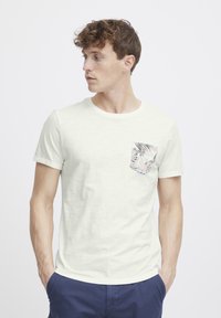 Футболка Футболка