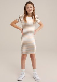 Платье Платье