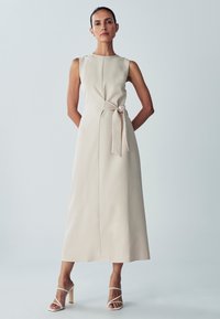 Длинное платье Длинное платье