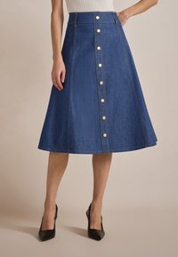 Джинсовая юбка