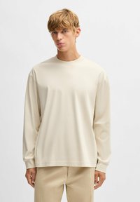 Толстовка Толстовка