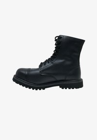 Ботинки на шнуровке Ботинки на шнуровке