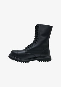 Ботинки на шнуровке Ботинки на шнуровке