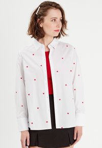 Блузка-рубашка