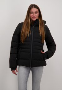 Зимняя куртка Зимняя куртка