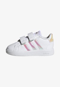 Детская обувь