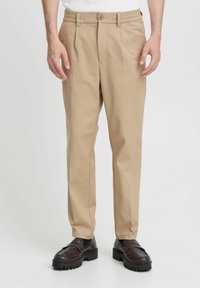 Костюмные брюки