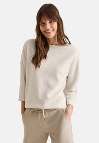 Майка с рукавом три четверти