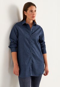 Джинсовая блузка