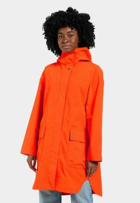 Спортивная куртка Спортивная куртка