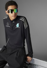 Лонгслив Лонгслив