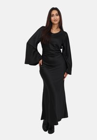 Платье макси