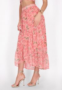 Юбка с воланами