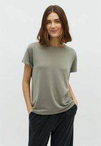 Футболка Футболка