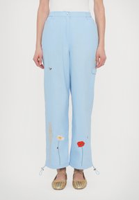 Широкие брюки