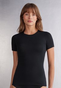 Футболка Футболка