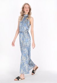 Пляжное платье