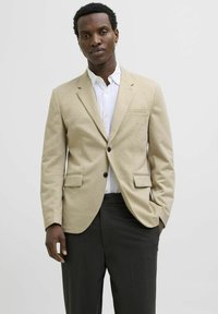 Пиджак Пиджак