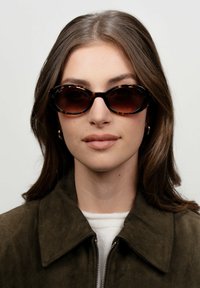 Солнечные очки