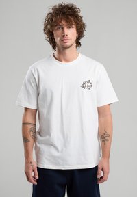 Футболка Футболка