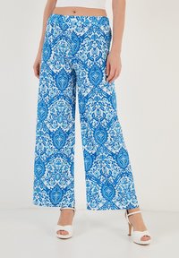 Широкие брюки