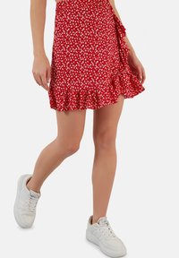 Юбка с воланами