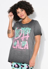 Длинная майка Длинная майка