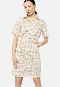 Джинсовое платье