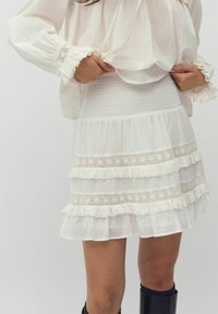 Юбка с воланами