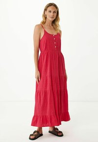 Платье макси