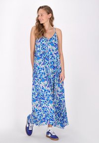 Летнее платье Летнее платье