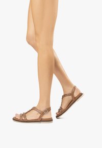 Римские сандалии