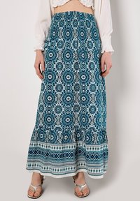 Юбка с воланами