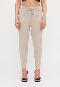 Узкие брюки Узкие брюки