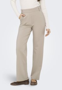 Прямые брюки