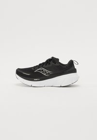 Беговые кроссовки