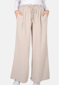 Широкие брюки