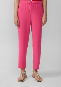 Спортивные штаны