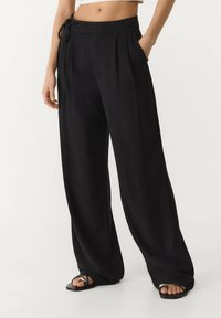 Широкие брюки