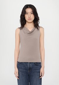 Майка-борцовка