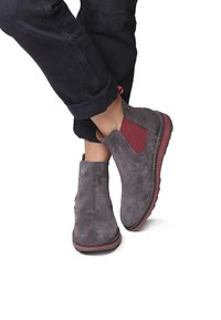 Ботинки челси