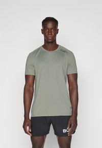 Спортивная майка