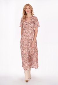 Летнее платье