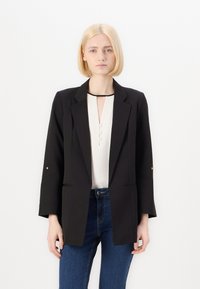 Блейзер Блейзер