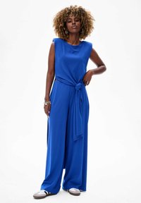 Длинный топ