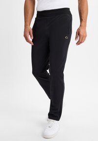 Спортивные штаны Спортивные штаны