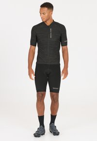 Спортивная форма